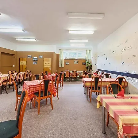 Lenka Hotel 3*